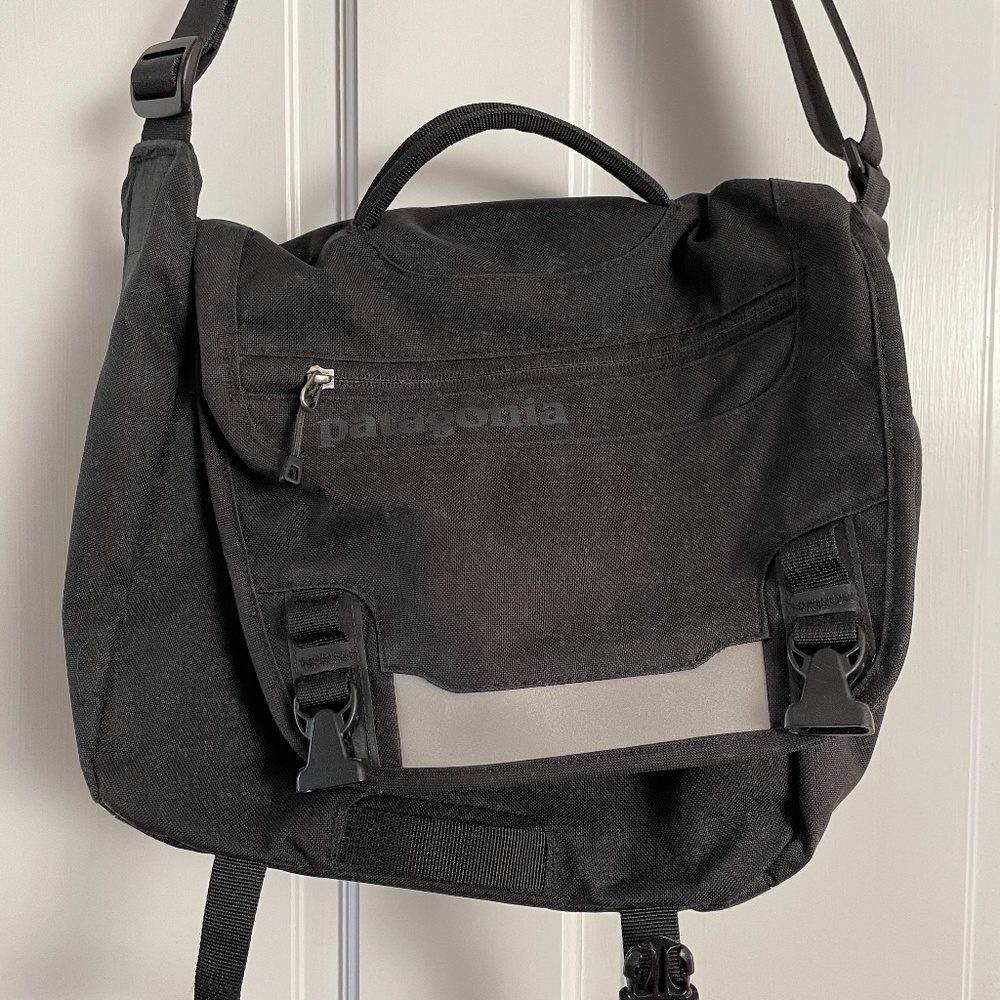 Patagonia MiniMass Messenger Bag